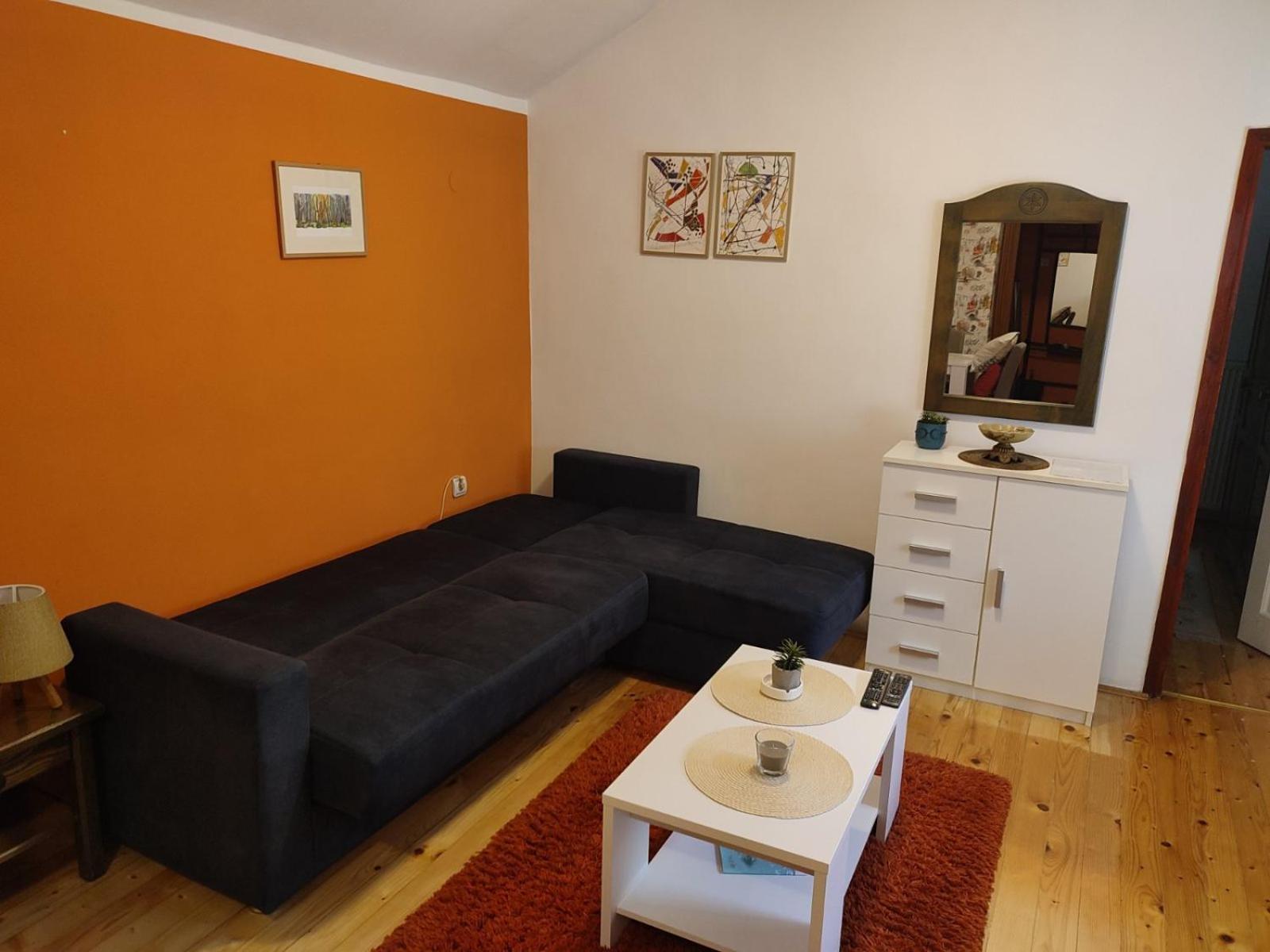 Kum Apartment Ni Kültér fotó